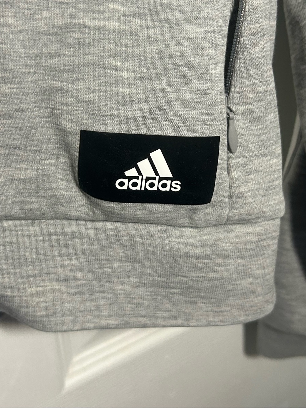 Adidas Wrapped 3-Stripes sweatshirt Slightly cropped Size XS Gray White Pockets - Picture 3 of 12
